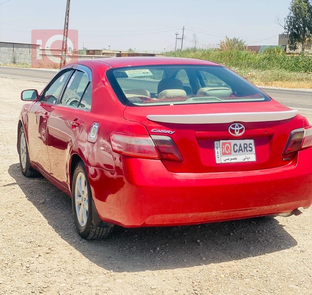 تۆیۆتا کامری